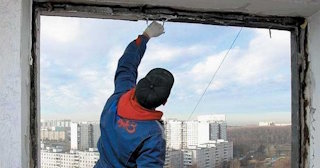 Демонтаж остекления балкона в Балахне - цена от 563 руб. - Сварной-Блх